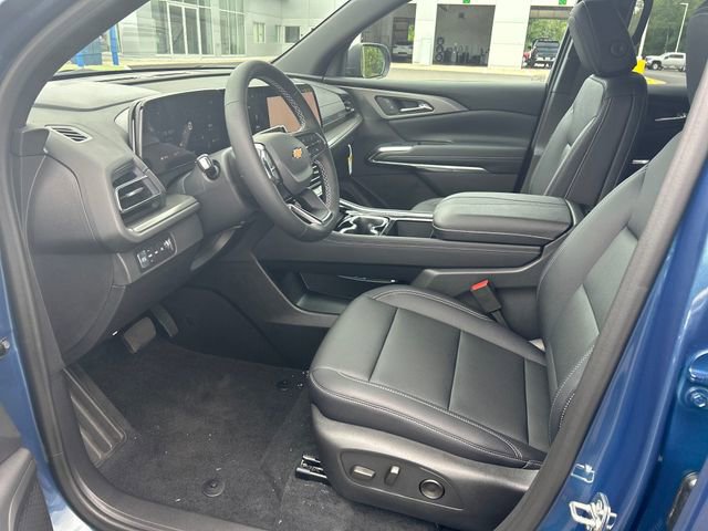 2026 Chevrolet Traverse photo 8