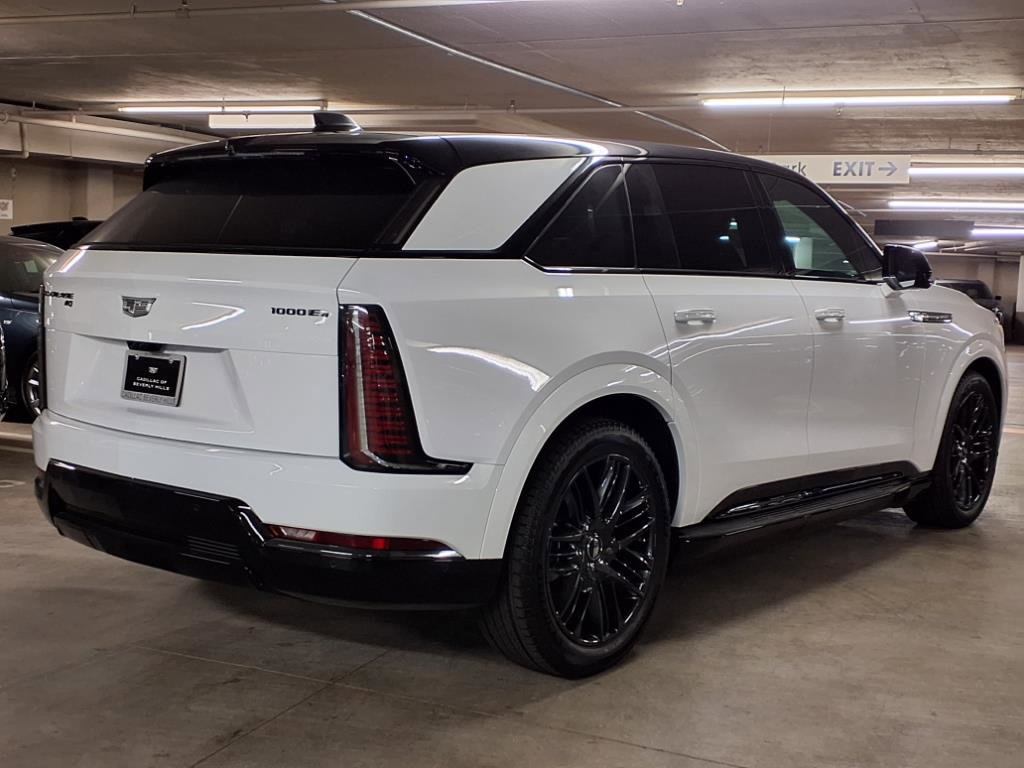 2025 Cadillac Escalade IQ Sport photo 4