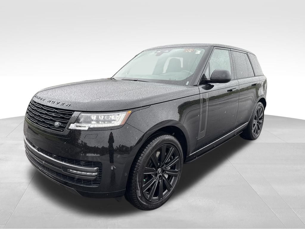 2025 Land Rover Range Rover SE's photo