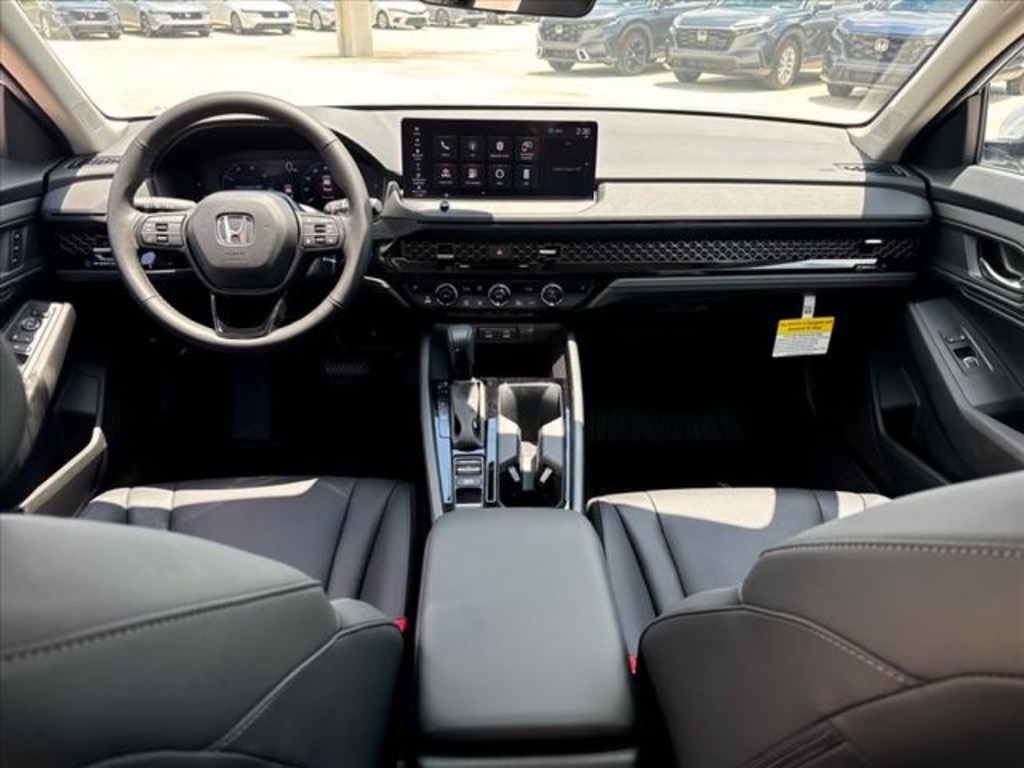 2025 Honda Accord Hybrid EX-L photo 13