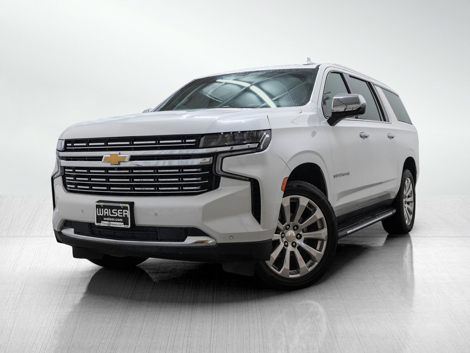 2021 Chevrolet Suburban Premier's photo