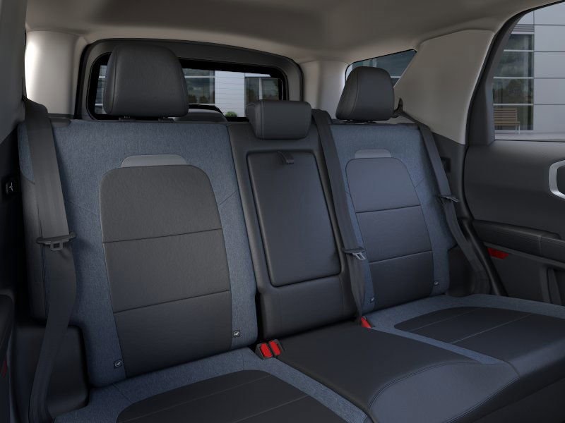 2025 Ford Bronco Sport Outer Banks photo 9