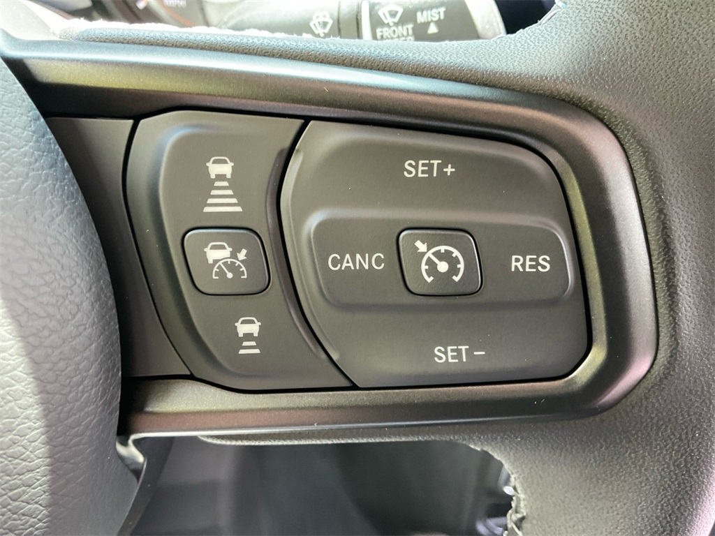 2025 Jeep Gladiator Sport S photo 30