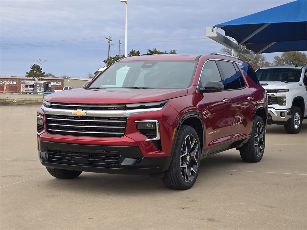 2026 Chevrolet Traverse High Country photo 2