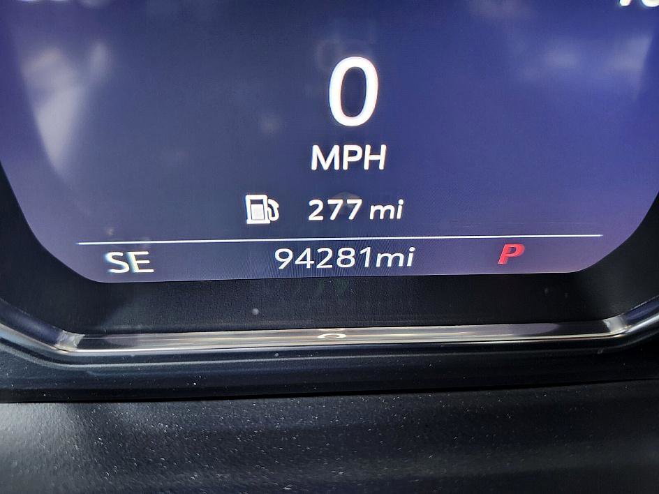 2021 Gmc Yukon SLT photo 28