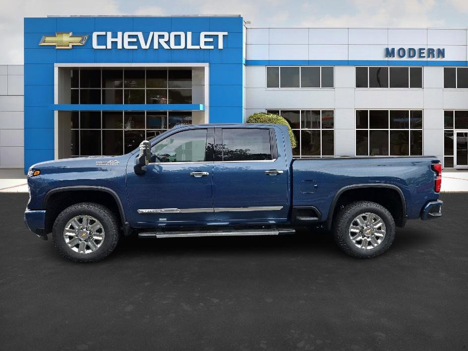 2025 Chevrolet Silverado 2500HD High Country photo 2