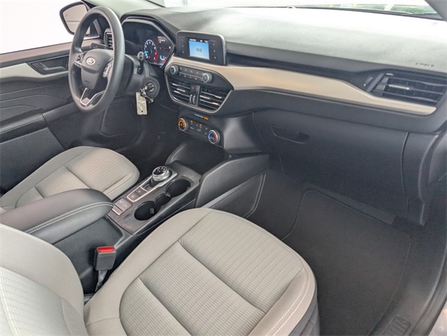 2022 Ford Escape S photo 15