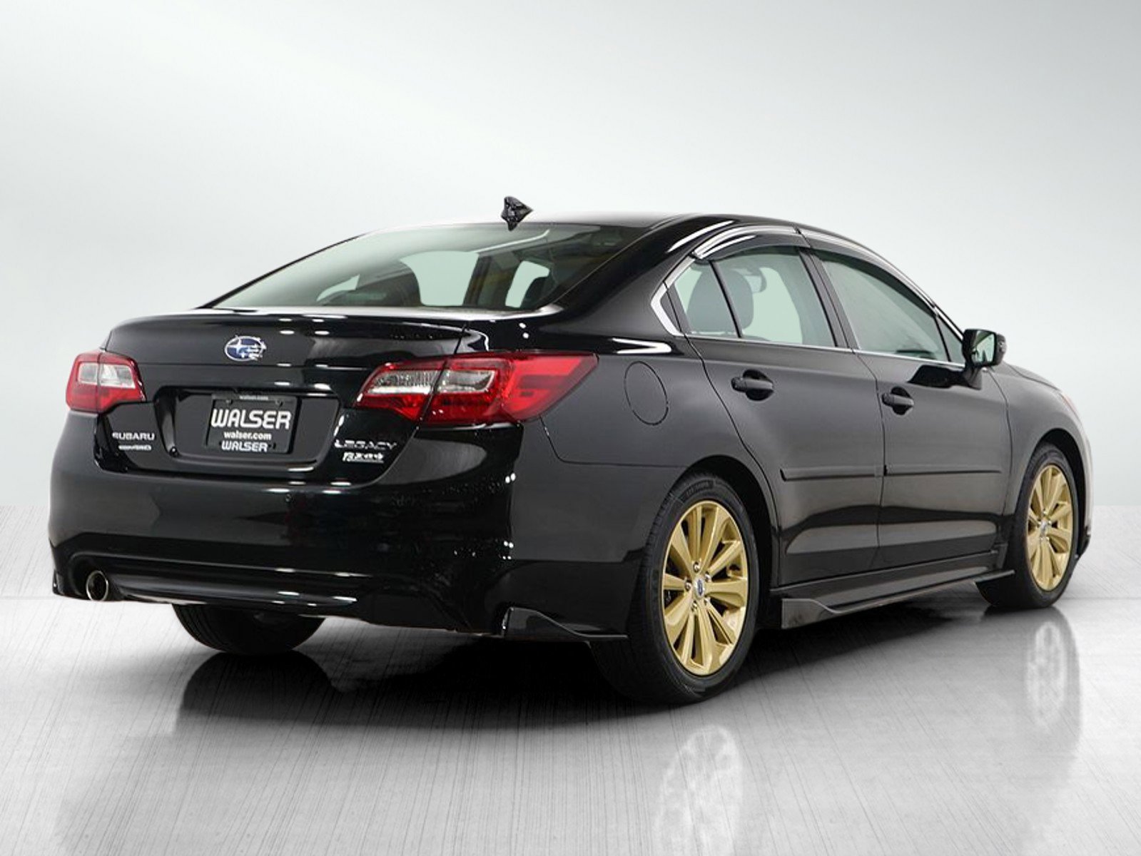 2017 Subaru Legacy Limited photo 5
