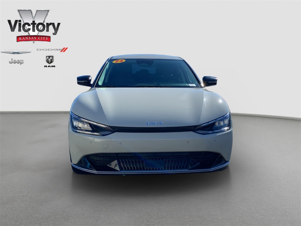 Used 2024 Kia EV6 Wind with VIN KNDC3DLC1R5183099 for sale in Kansas City