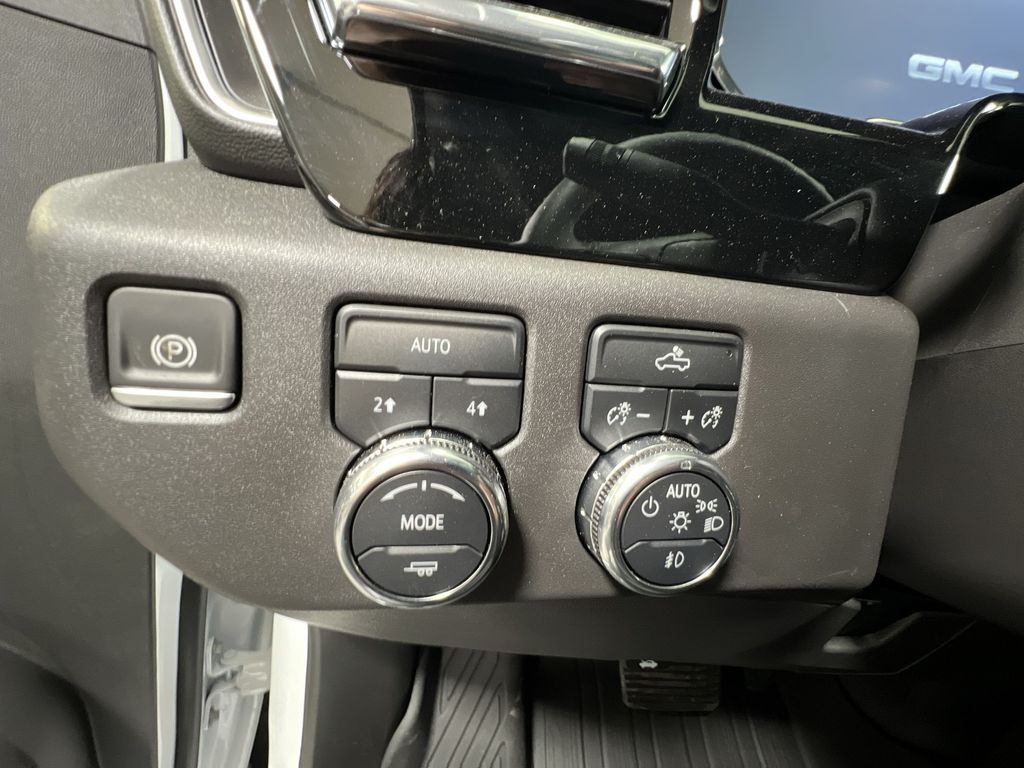 2024 Gmc Sierra 1500 Elevation photo 15