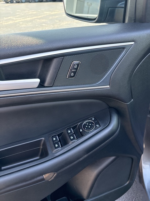 2024 Ford Edge SEL photo 14
