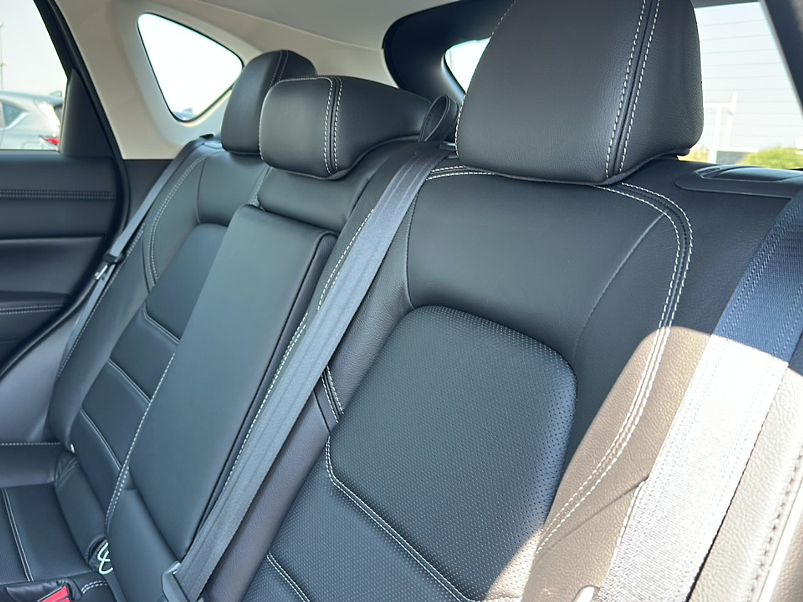 2025 Mazda CX-5 2.5 Premium Plus photo 6