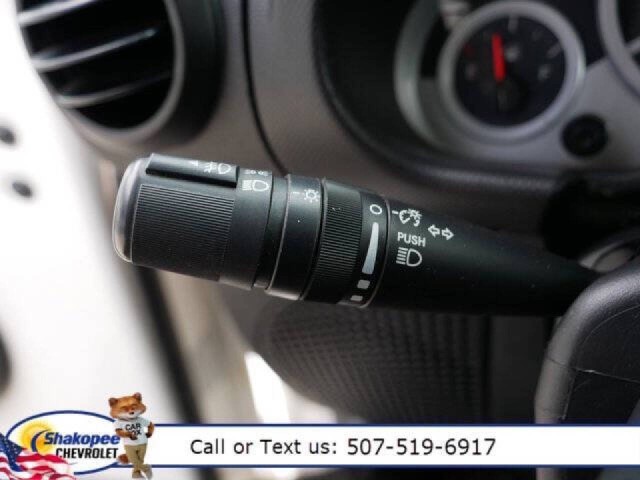 2010 Jeep Wrangler Unlimited Rubicon photo 14
