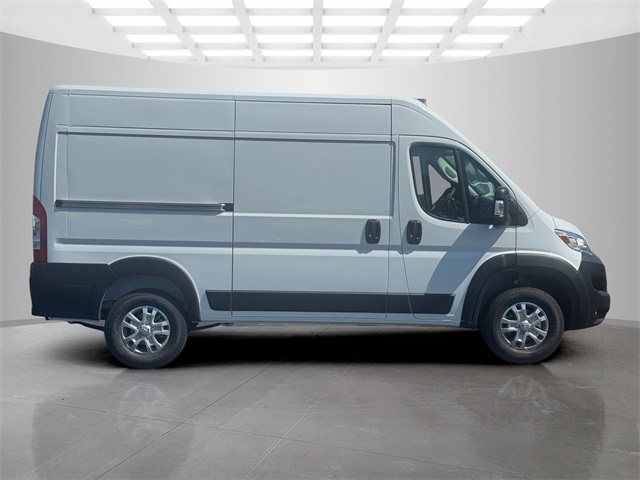 2026 Ram ProMaster 1500 SLT Cargo Van High Roof photo 2