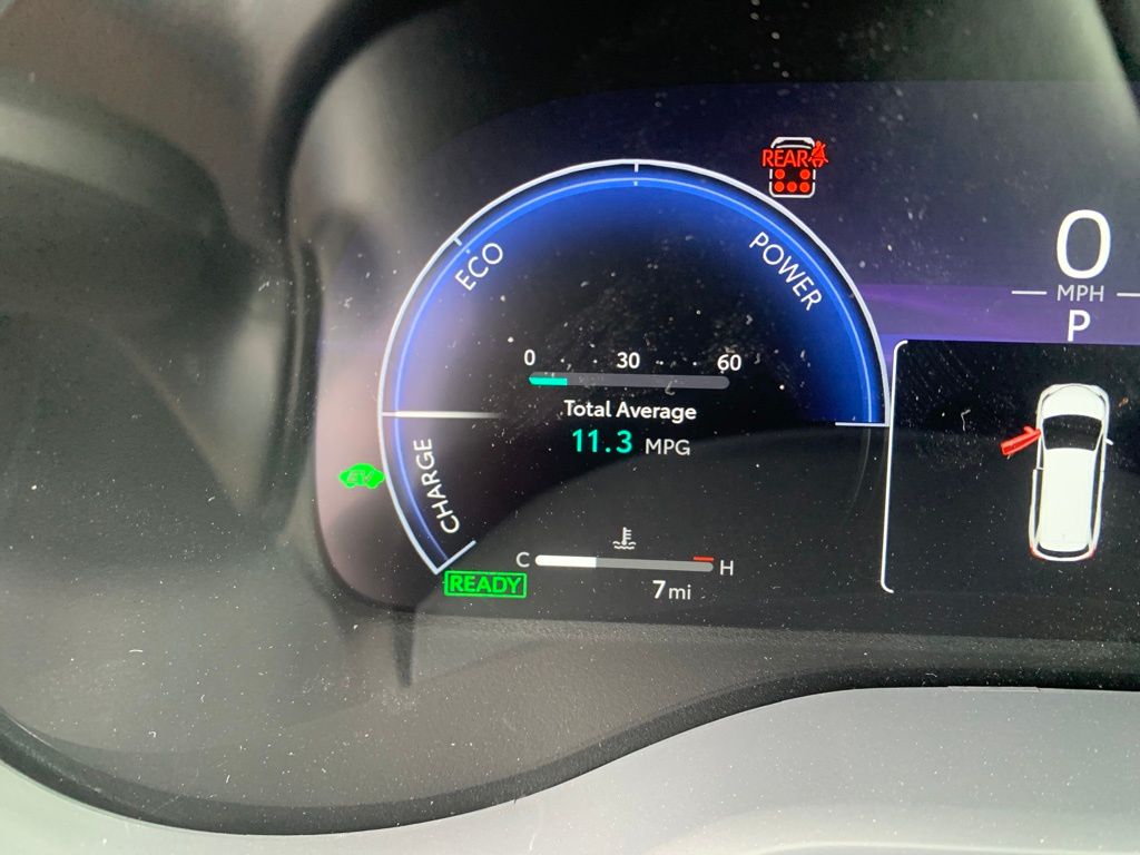2025 Toyota Sienna XSE photo 17