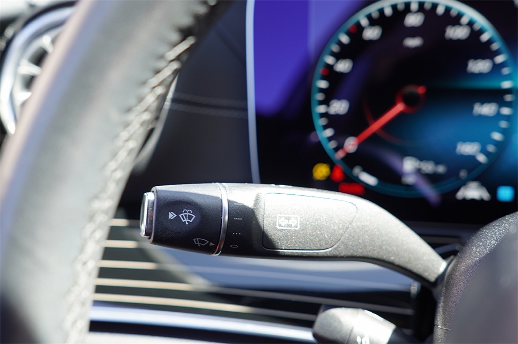 2023 Mercedes Benz E 450 4MATIC photo 18