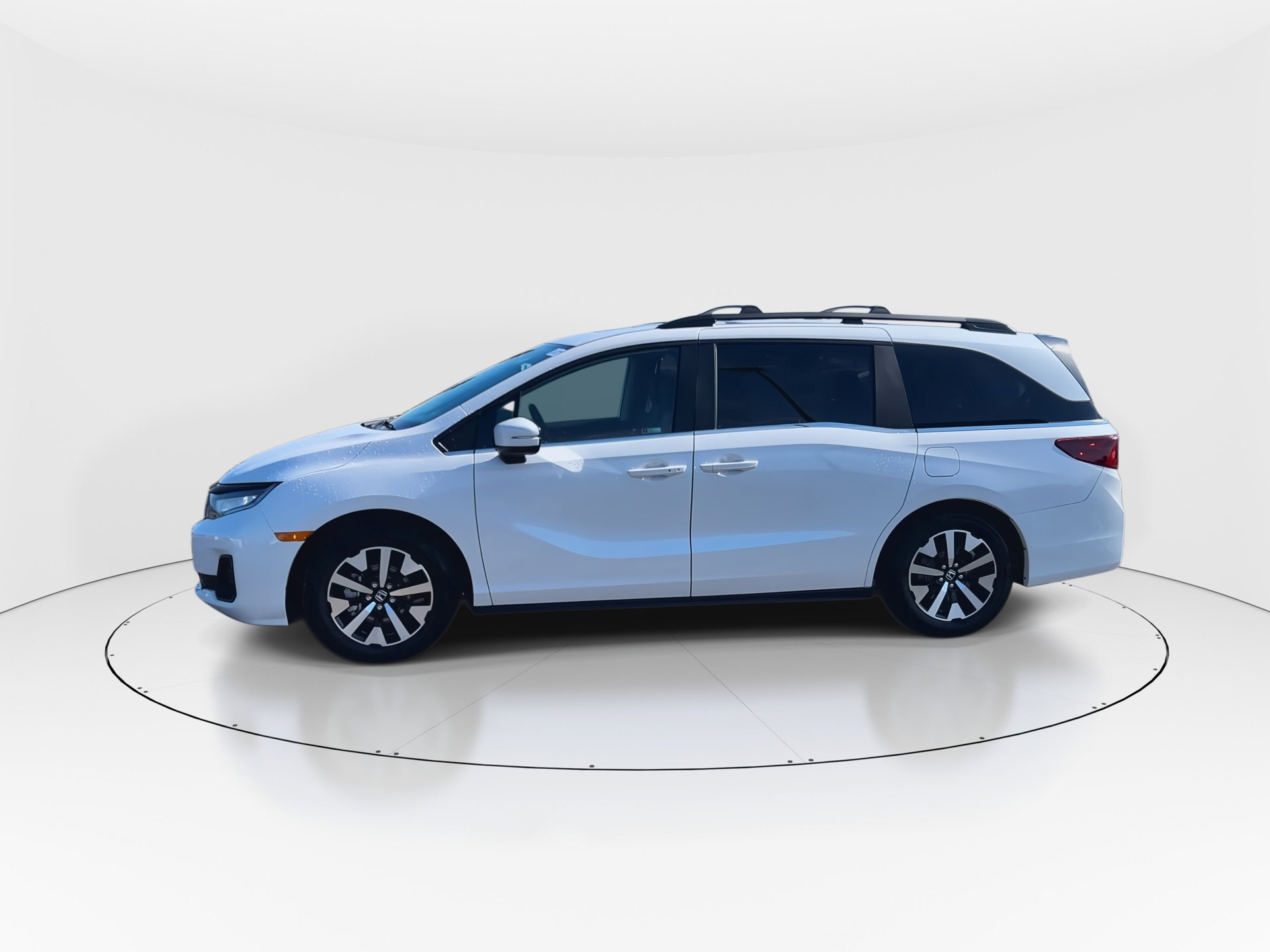 2026 Honda Odyssey EX-L photo 5