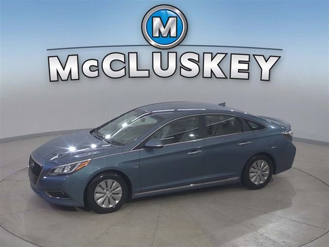 2016 Hyundai Sonata Hybrid Base's photo