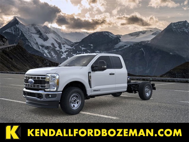 2026 Ford F-350 Super Duty Chassis Cab XL's photo