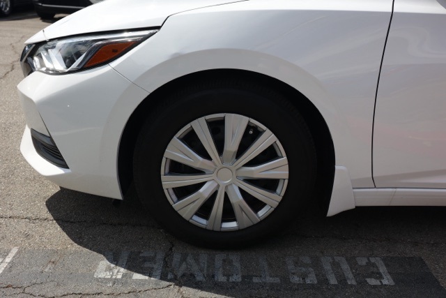 2022 Nissan Sentra S photo 10