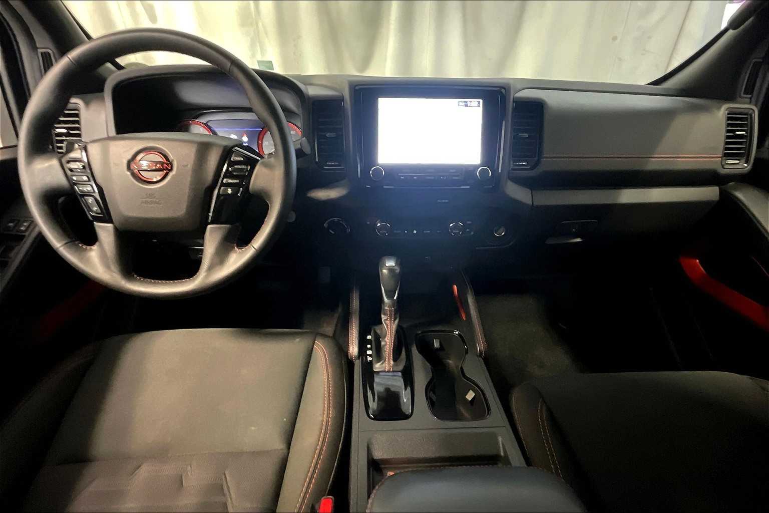 2022 Nissan Frontier PRO-4X photo 20