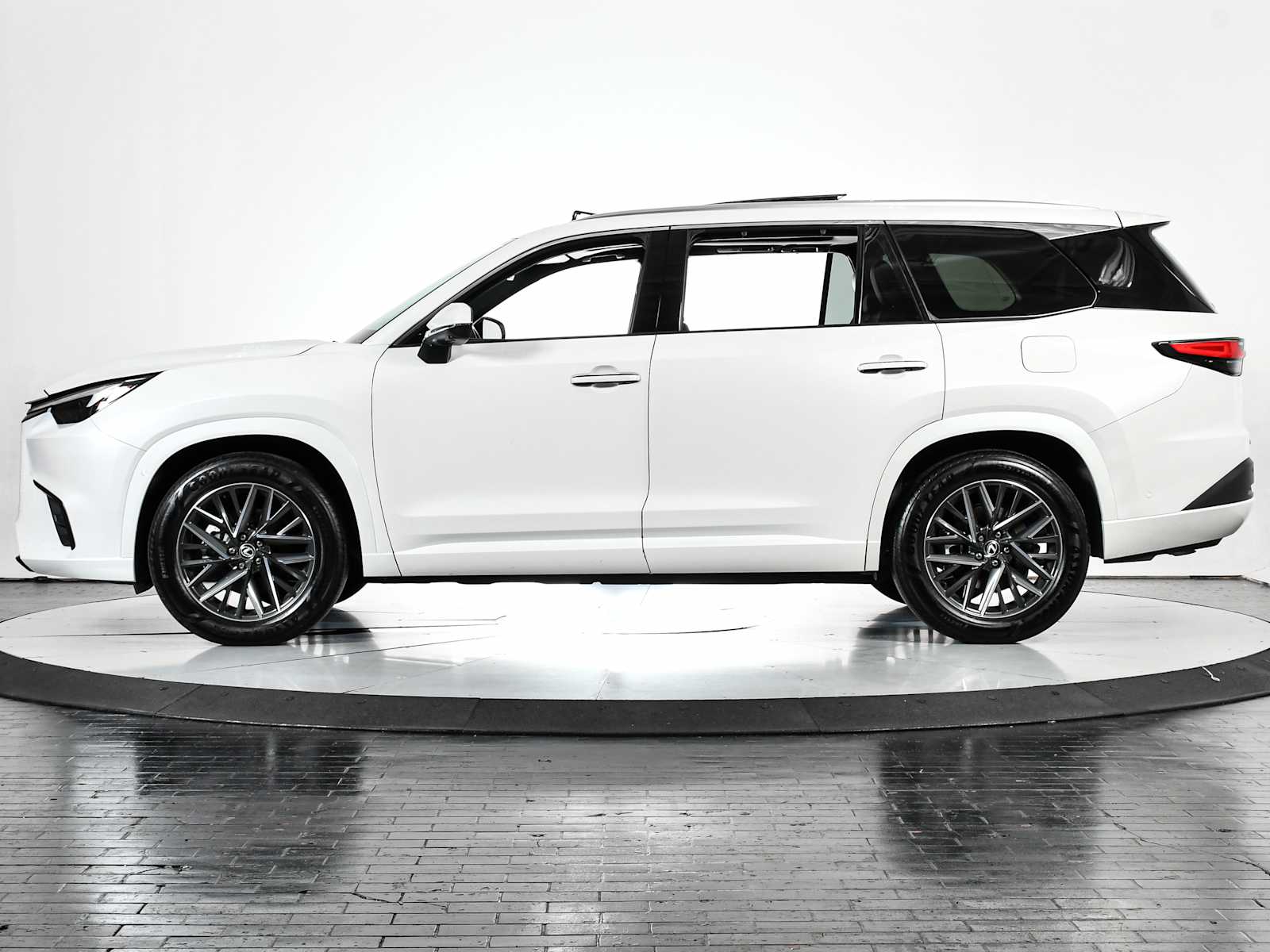 2024 Lexus TX 350 Premium photo 2