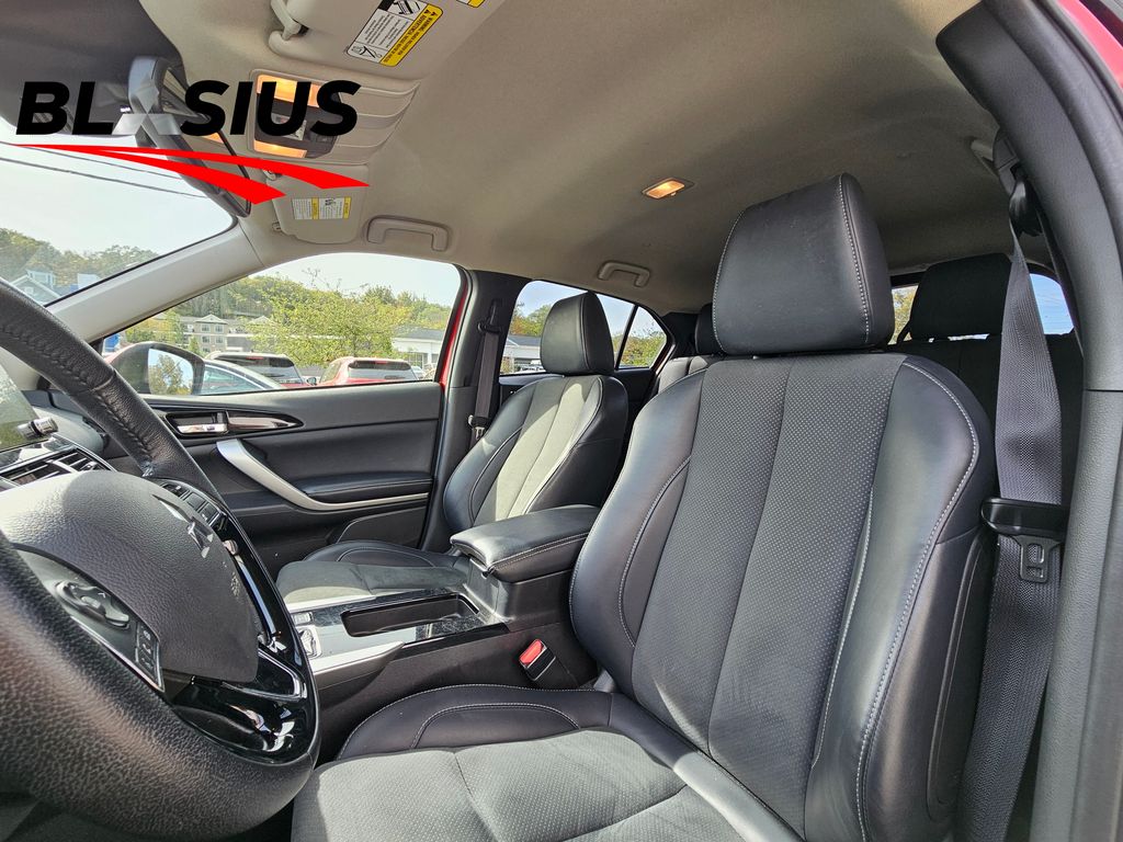 2024 Mitsubishi Eclipse Cross SE photo 5