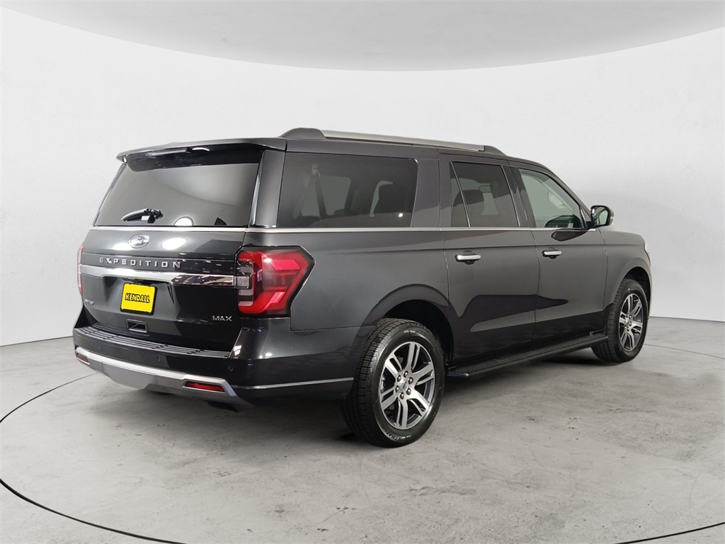 2024 Ford Expedition MAX Limited photo 3