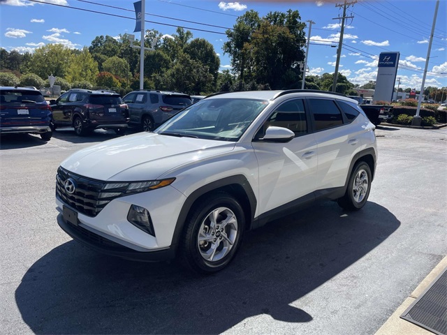 2024 Hyundai Tucson SEL photo 2