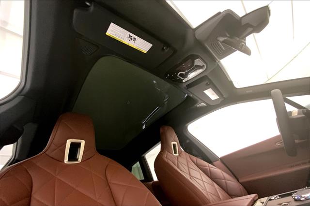 2024 Bmw iX iX M60 photo 23