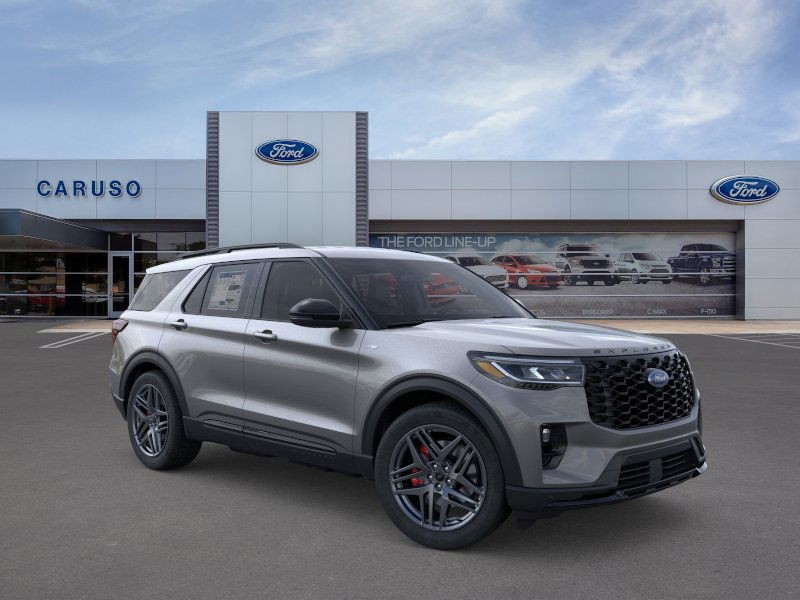 2025 Ford Explorer ST-Line photo 5
