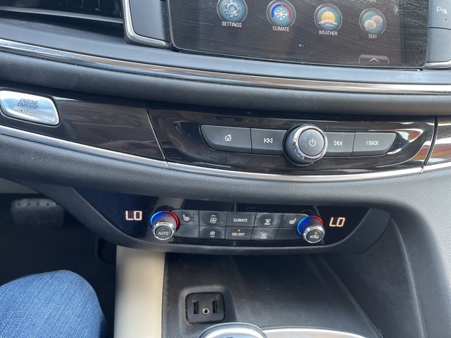 2019 Buick Enclave Essence photo 22