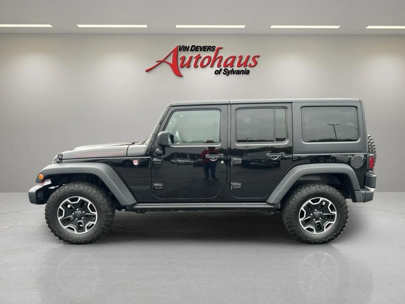 2016 Jeep Wrangler Unlimited Rubicon photo 4