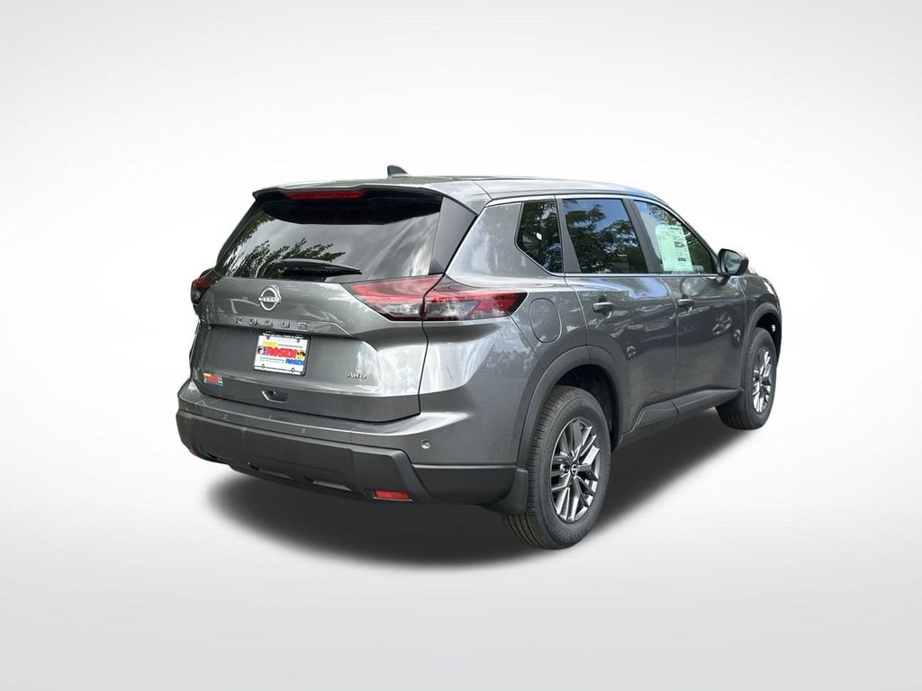 2026 Nissan Rogue S photo 4