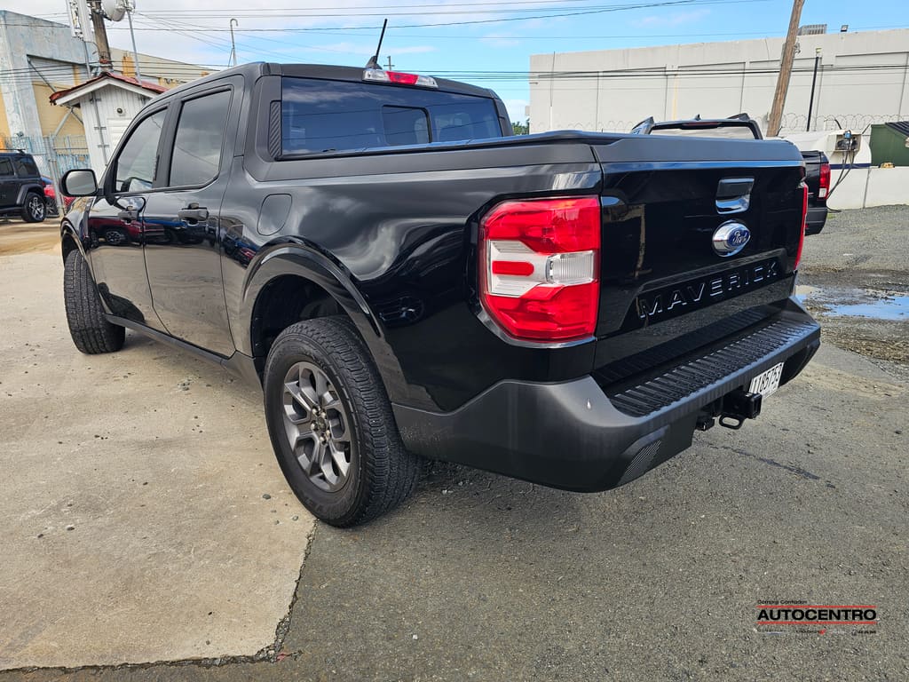 2023 Ford Maverick XLT Lariat photo 2