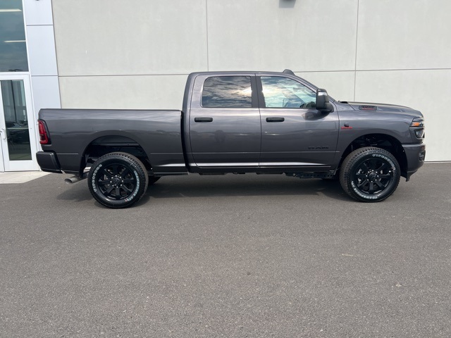 2025 Ram 3500 Big Horn photo 2