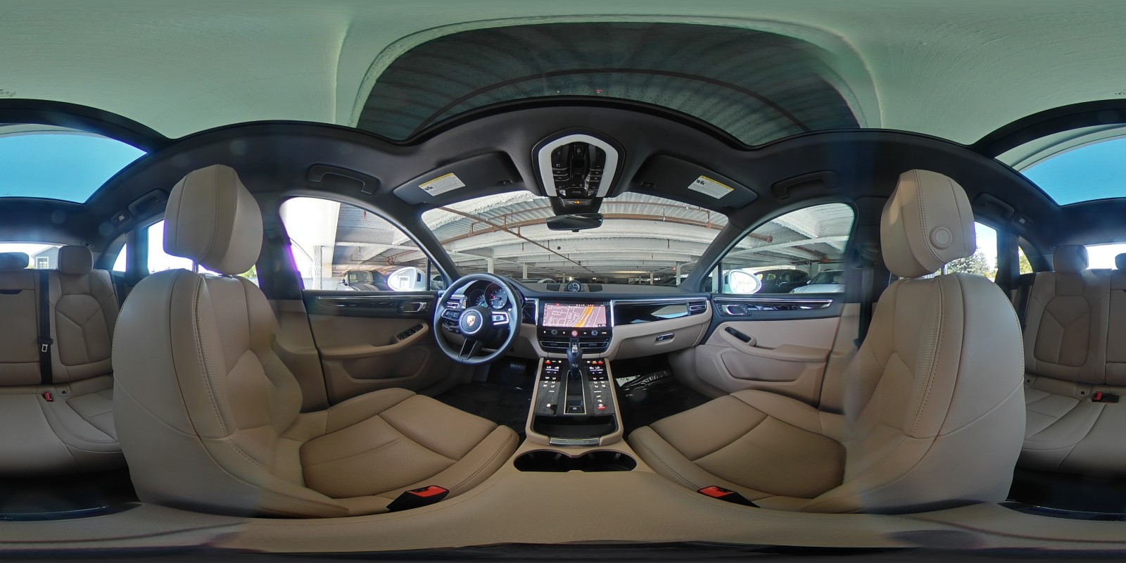 2025 Porsche Macan T photo 21