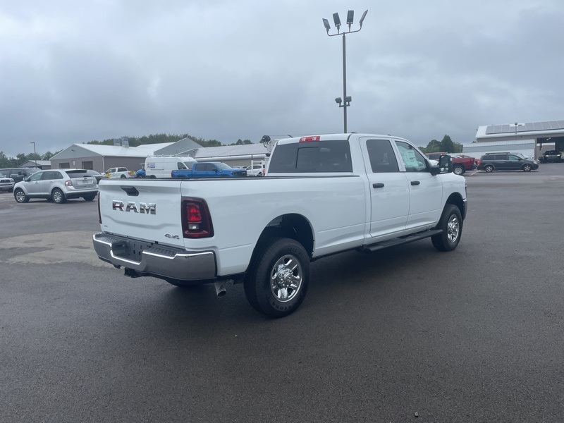 2026 Ram 3500 Tradesman photo 3