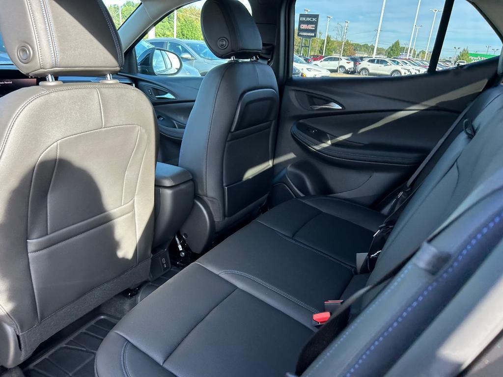 2026 Buick Encore GX Sport Touring photo 7