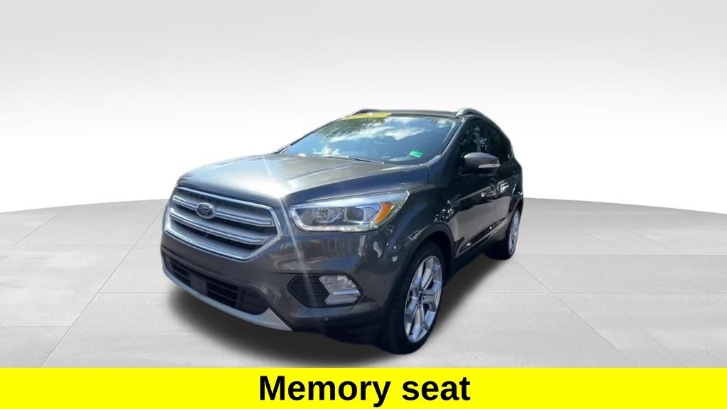 2019 Ford Escape Titanium photo 13