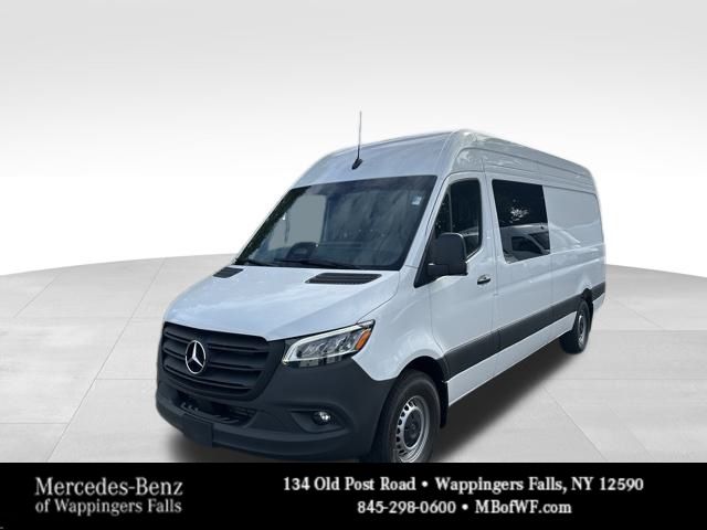 2025 Mercedes-Benz Sprinter Cargo Van Base's photo