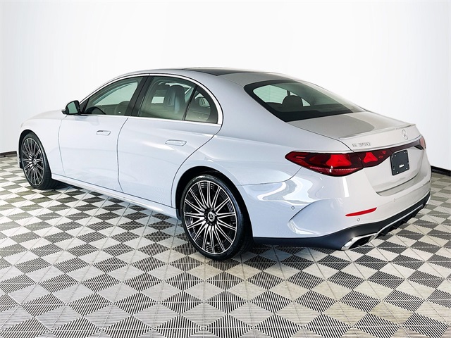 2026 Mercedes Benz E 350 photo 5