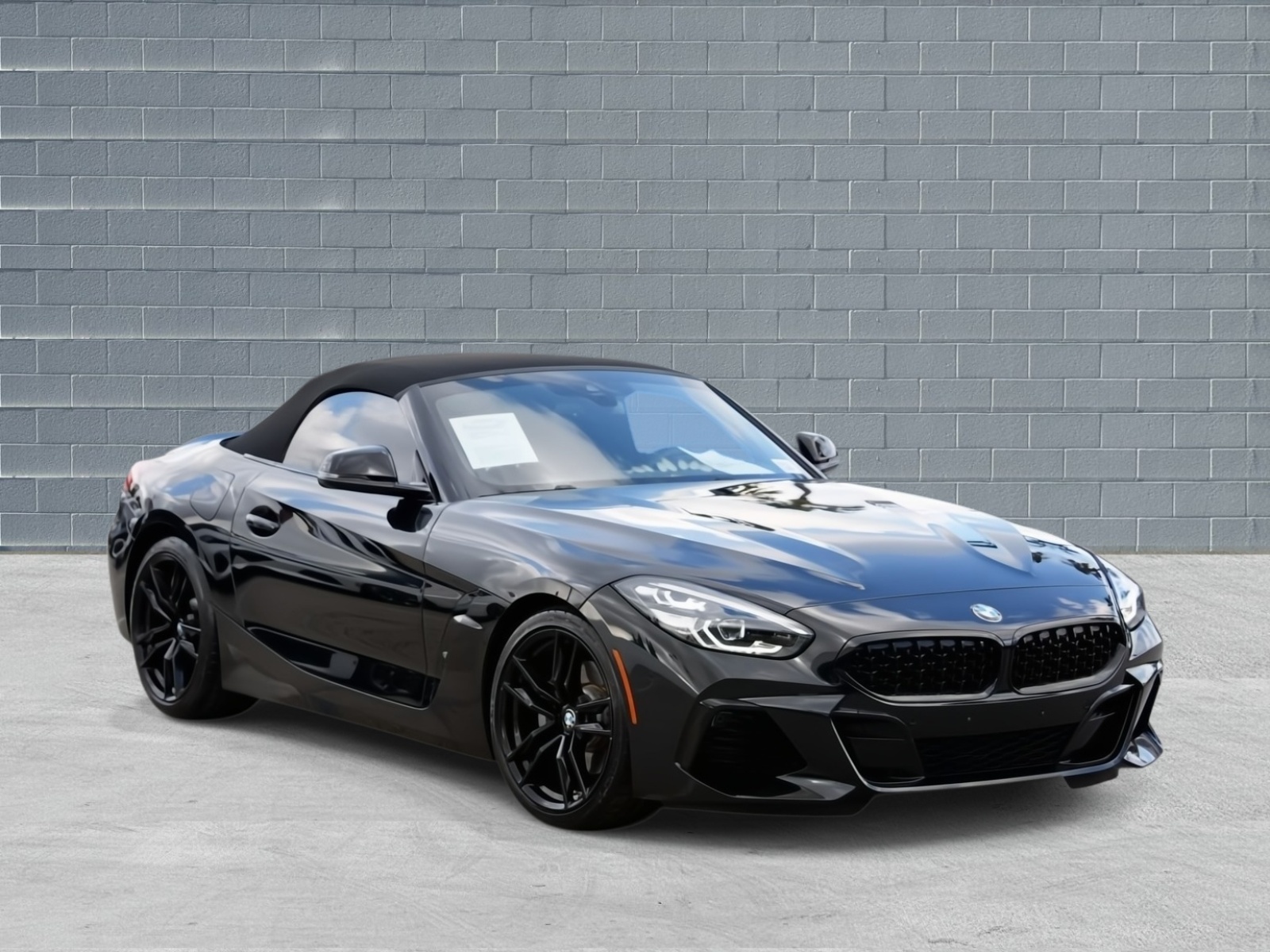 2022 BMW Z4 Base's photo
