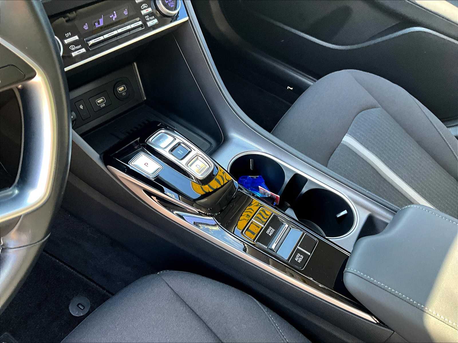 2022 Hyundai Sonata SEL photo 20