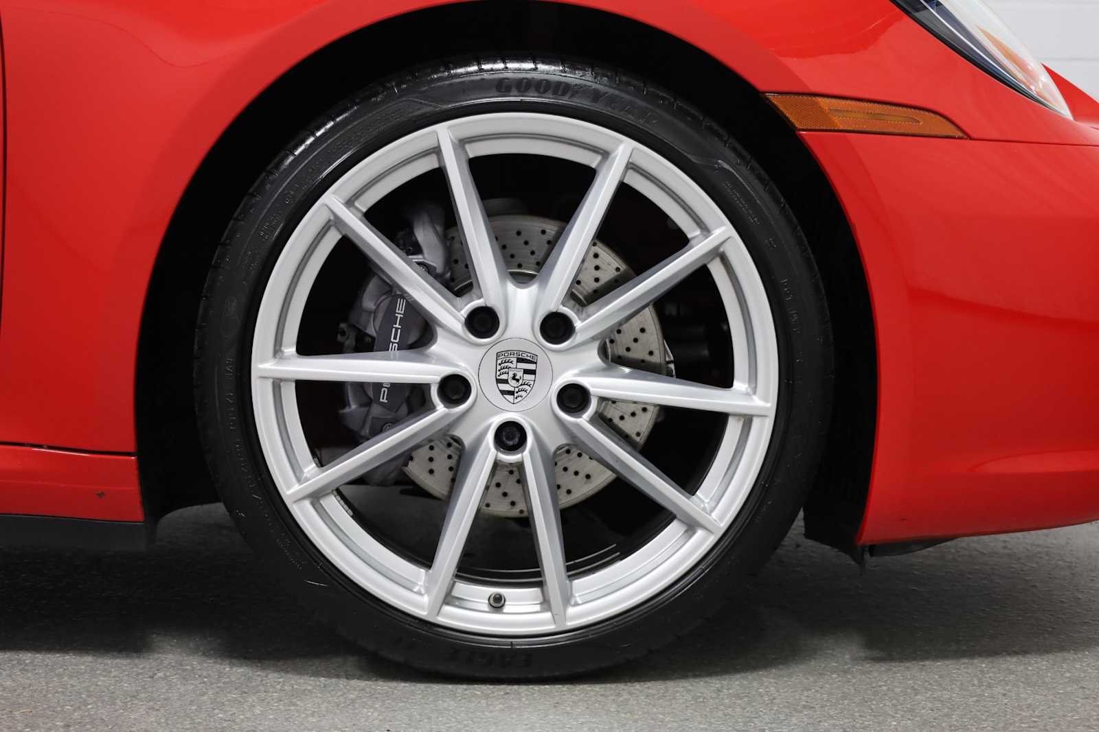 2022 Porsche 911 Cabriolet photo 12