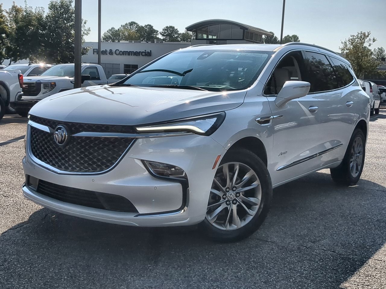 2023 Buick Enclave Avenir's photo