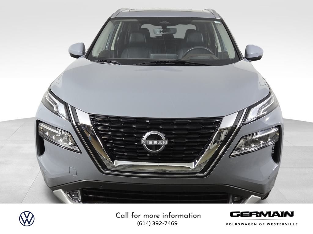 2022 Nissan Rogue Platinum photo 2