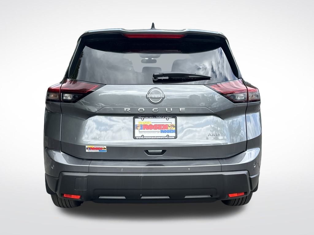 2026 Nissan Rogue S photo 3