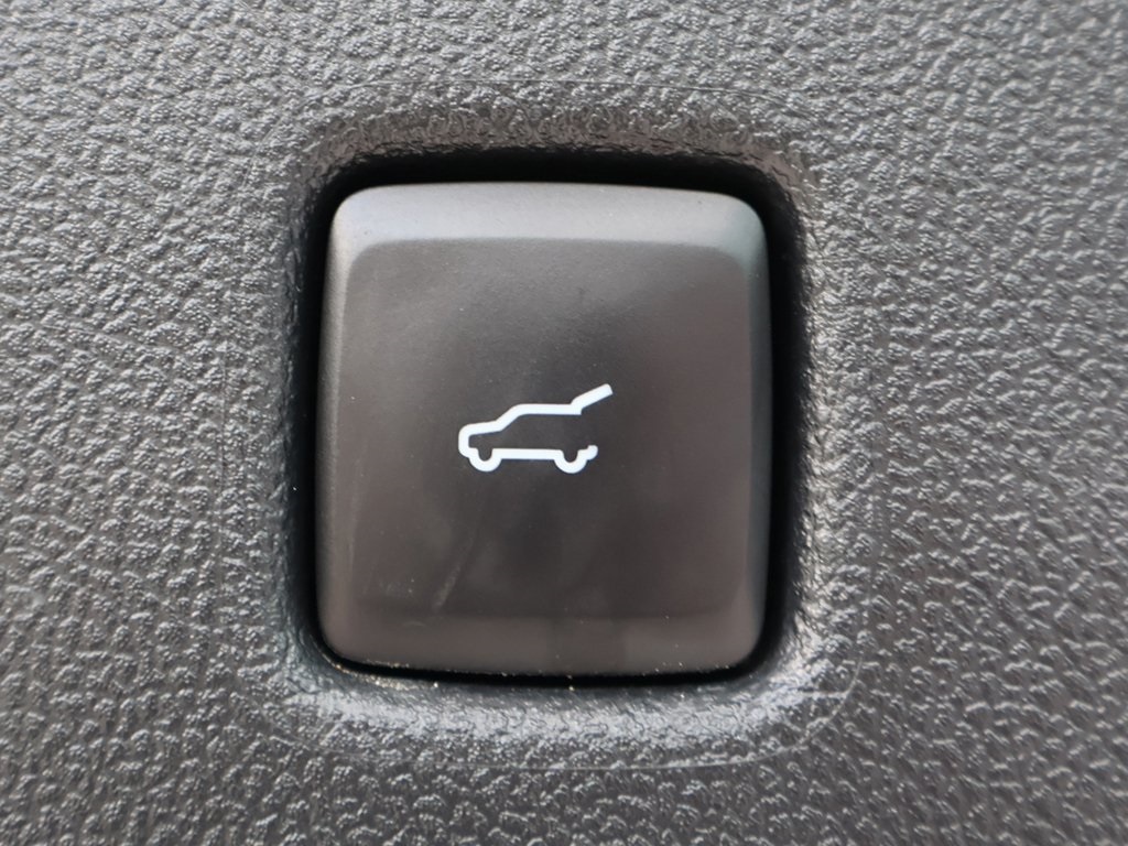 2022 Ford Escape SEL photo 57