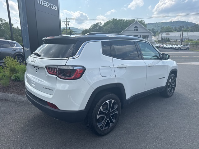 2022 Jeep Compass Limited photo 3